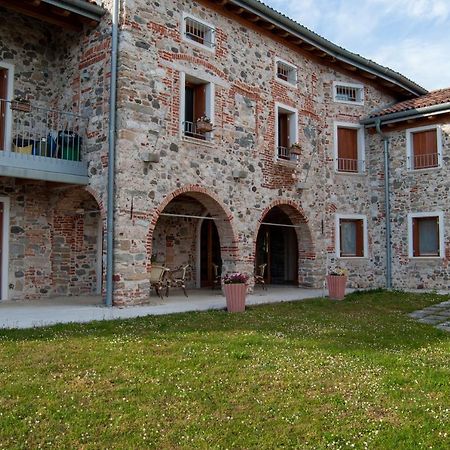 הוילה Pullir Agriturismo Antico Splendore מראה חיצוני תמונה