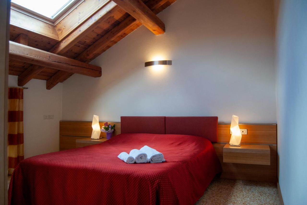 הוילה Pullir Agriturismo Antico Splendore מראה חיצוני תמונה